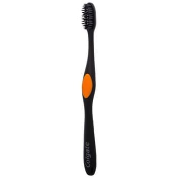 Colgate 360° Black Szczoteczka do zębów średnia z węglem aktywnym
