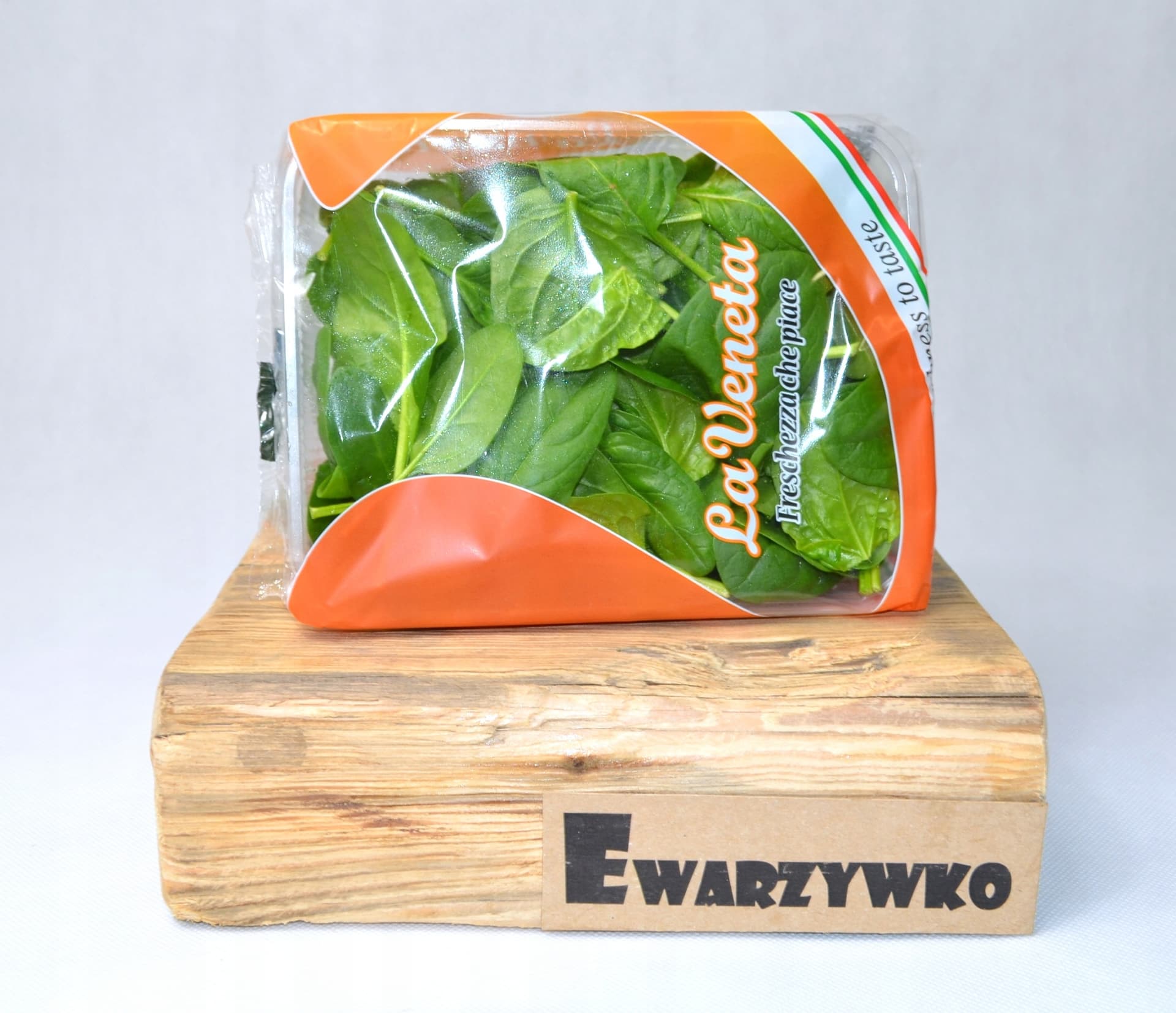 Bio szpinak baby z Włoch 100 g