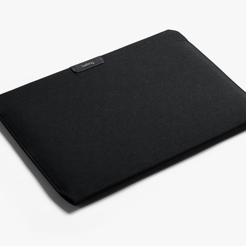 Etui na laptop 14" Bellroy Laptop Sleeve 14 - czarne