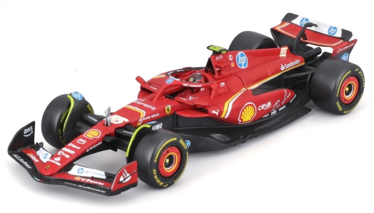 Bolid F1 Ferrari SF-24 z hełmem 2024 Imola Włochy