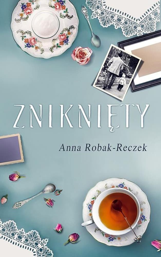 Historia współczesnej rodziny z zagadką z przeszłości w tle