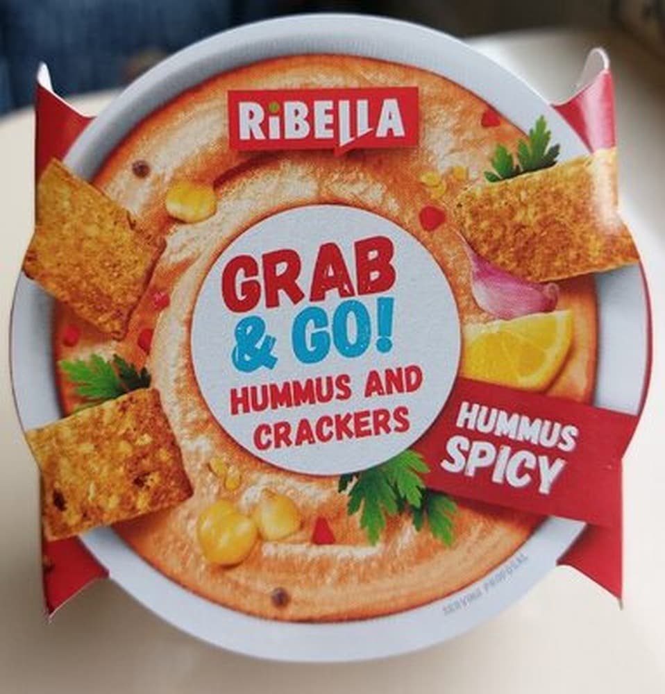 Ribella Grab & Go Hummus pikantny z krakersami z ciecierzycy 130g