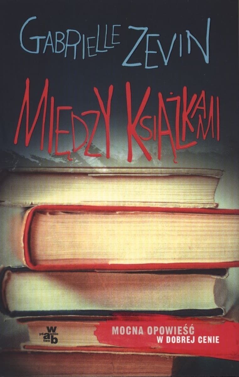 Między książkami - książka