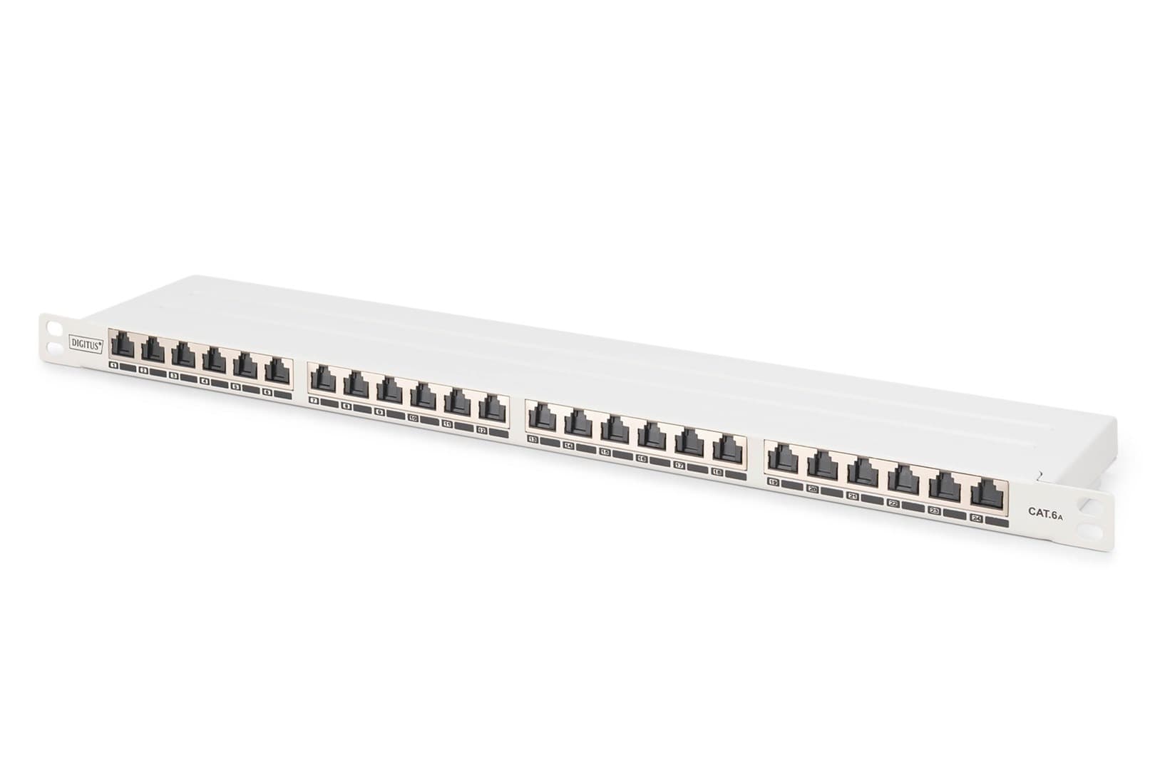 Panel krosowy 24-portowy RJ45 kat.6A ekranowany 0.5U, 19 cali z prowadnicą kabli