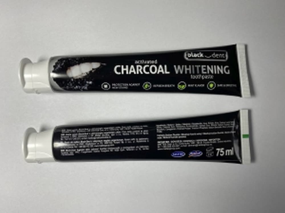 Pasta do zębów Black-D Charcoal White 75 ml