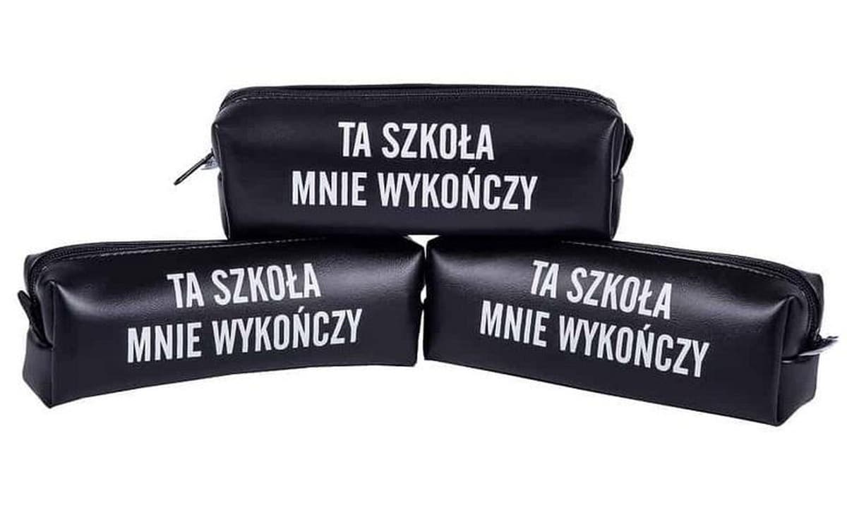 Piórnik jednokomorowy z motywem szkolnym