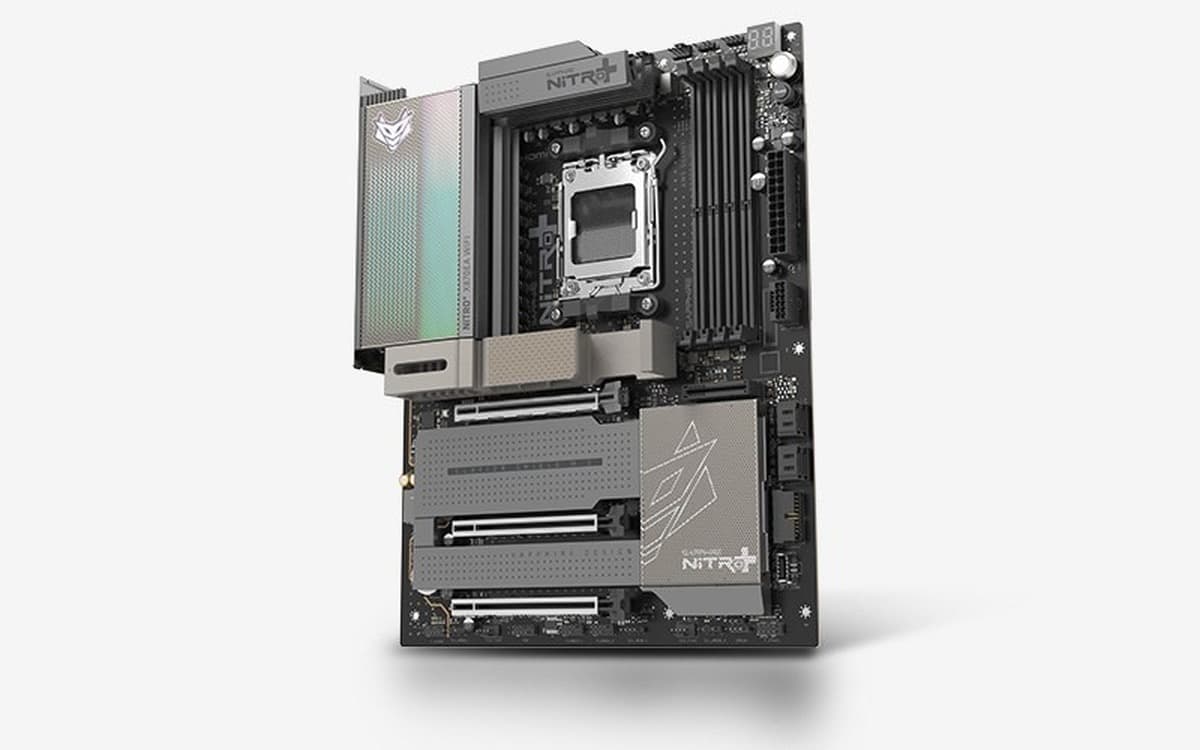Płyta główna SAPPHIRE NITRO+ X870EA WIFI7 do gier