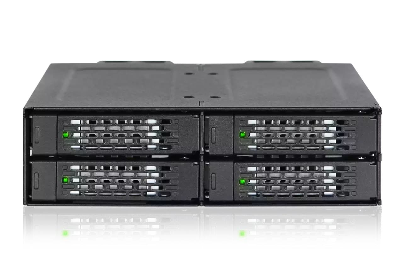 Płyta montażowa IcyDock 4x 6.3cm SATA I-III w 1x 5.25" HDD/SSD czarna