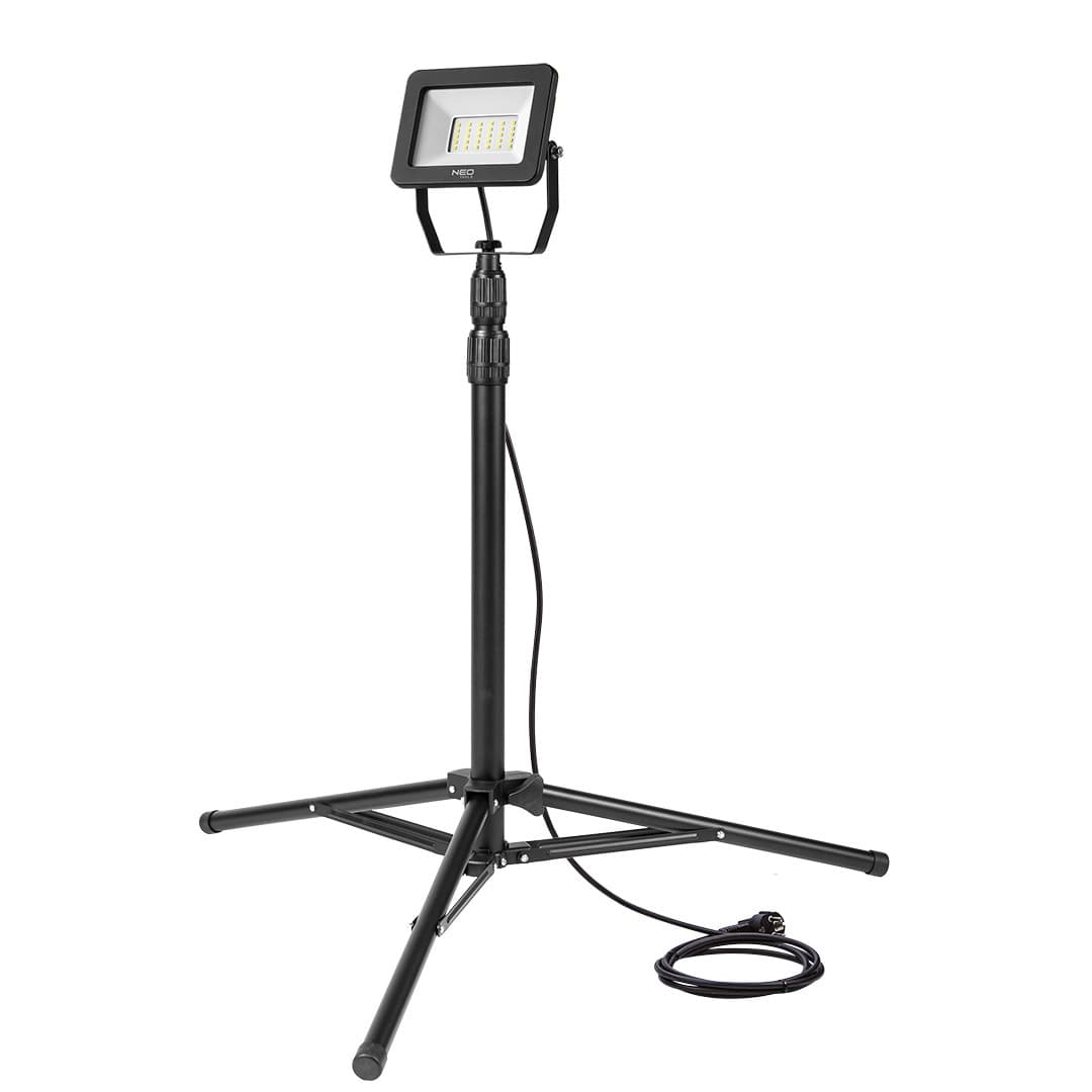 Reflektor LED pojedynczy 50W 4250lm na statywie 1.8m