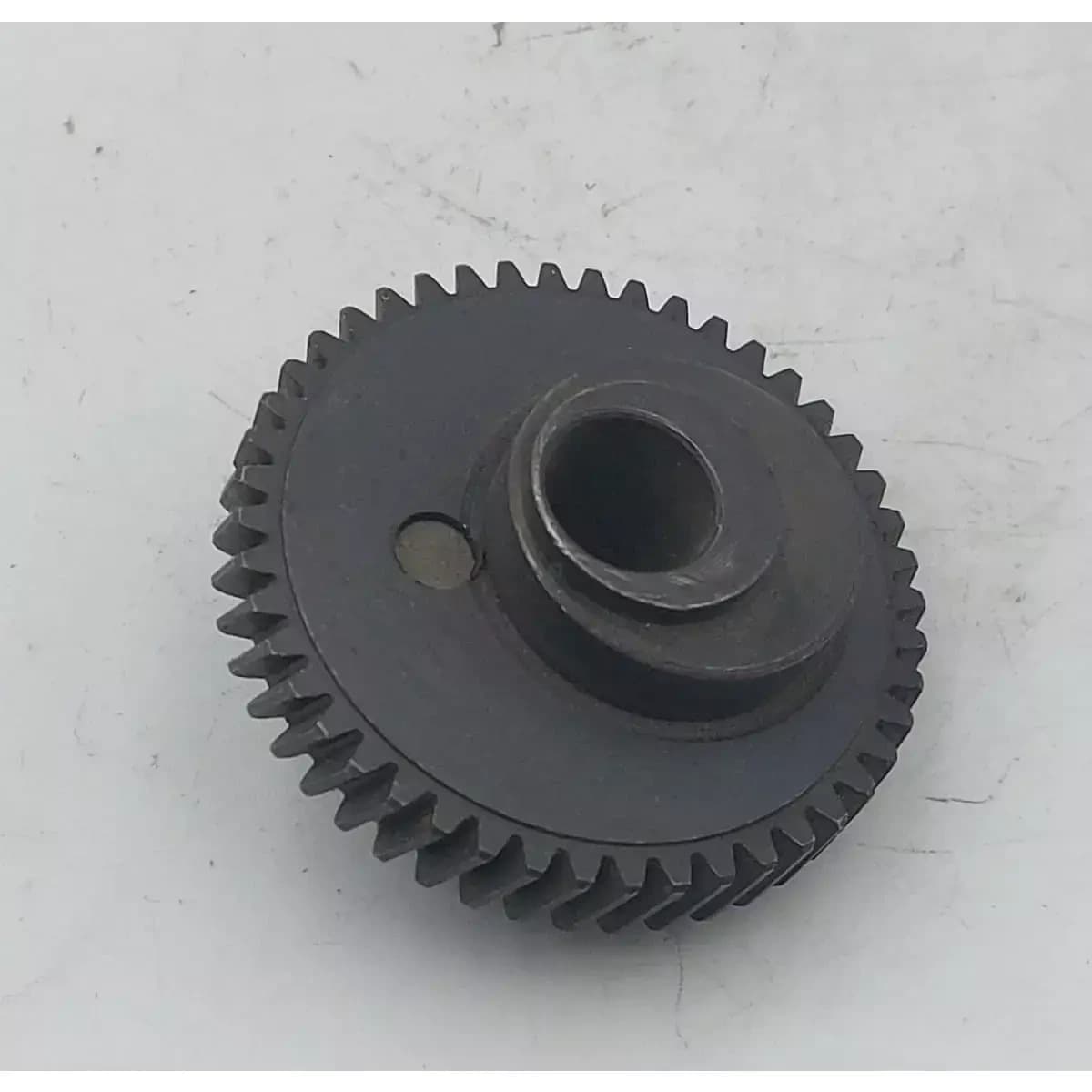 Śruba mocująca nóż - część 25 do Strug elektryczny 82 mm 1050 W (DED7967X)