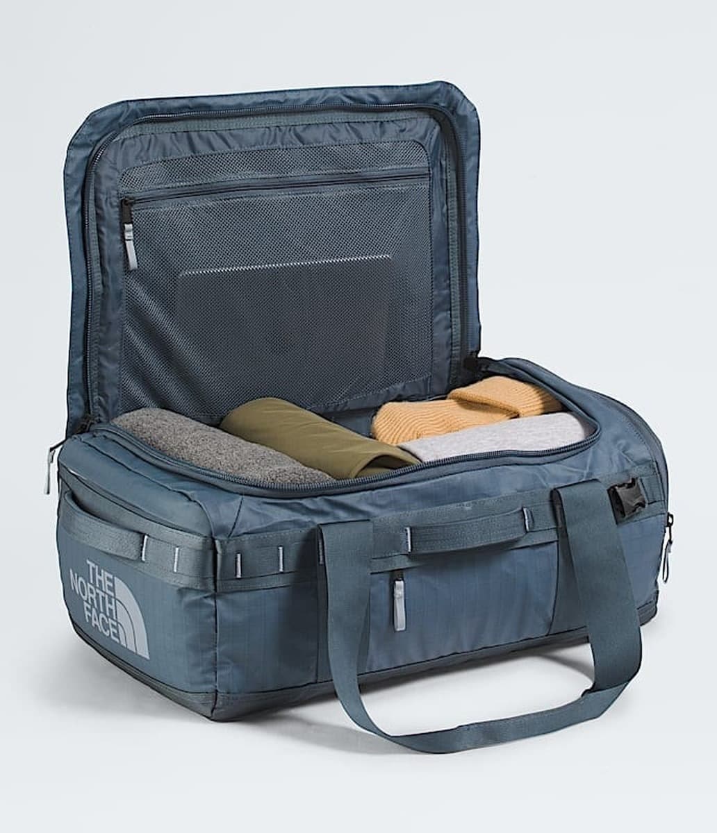 The North Face Base Camp Voyager Duffel 42L Torba Podróżna - szary/frost grey