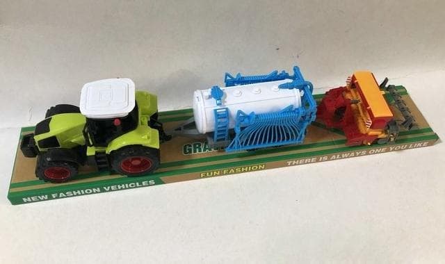 Traktor z maszyną rolniczą Macyszyn Toys