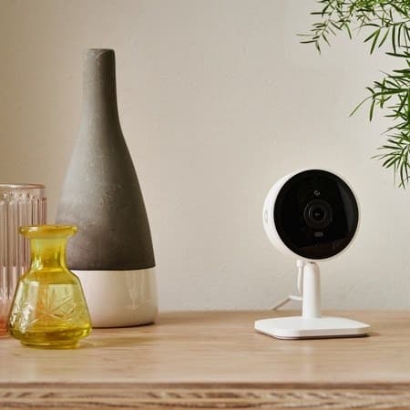 Inteligentna kamera wewnętrzna Yale do monitoringu domu